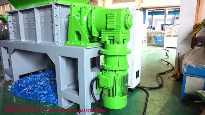 プラスチックのボトルリサイクル,プラスチックのスレッダーバケットマシン,ダブルシャフトスレッダークラッシャー 3