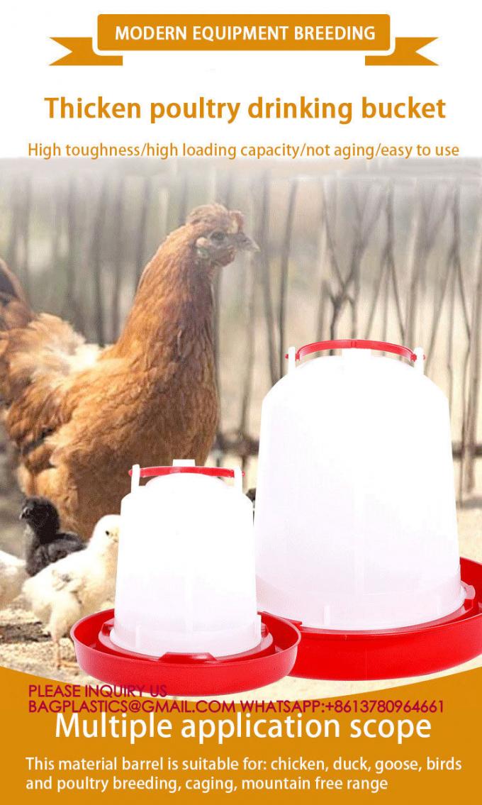 鶏のためのチック・ウォーター 鶏のためのアヒル・クワイル 吊り木 鶏のためのプラスチック容器 屋外水 0
